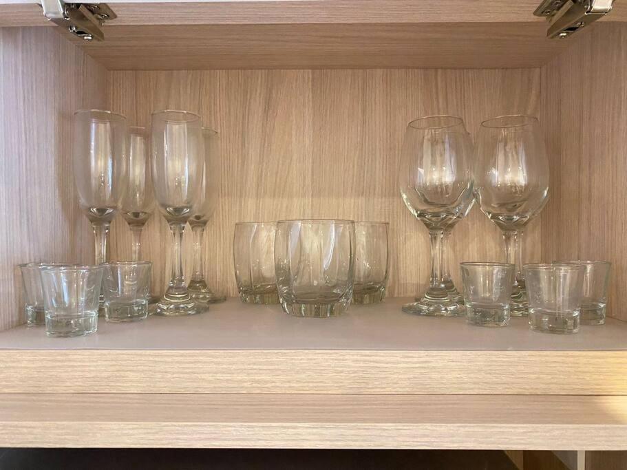Belmonte 209-Lindo apartamento en Av centenario con pisicna gym