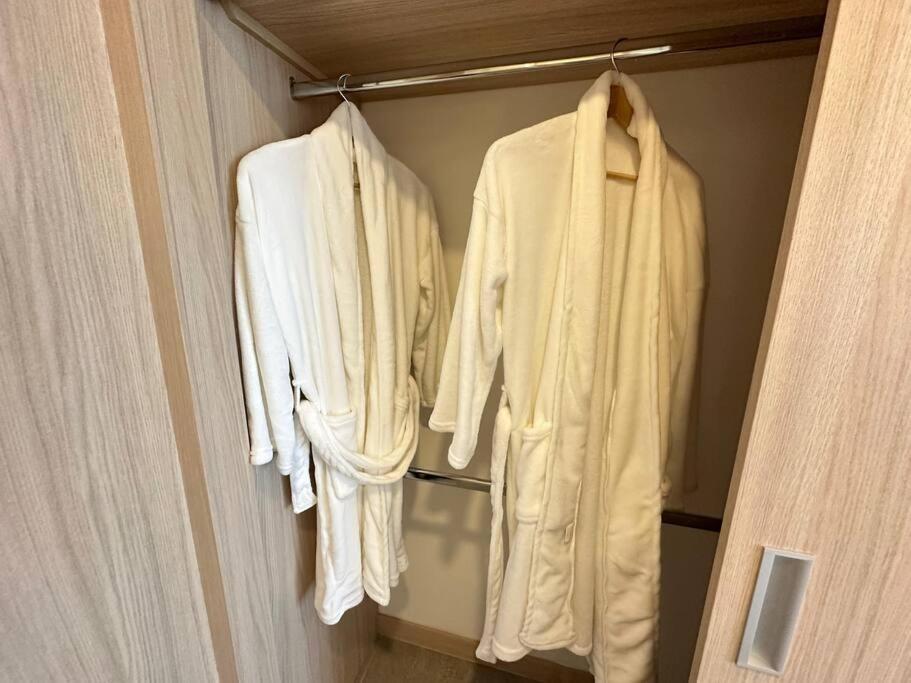 Belmonte 209-Lindo apartamento en Av centenario con pisicna gym