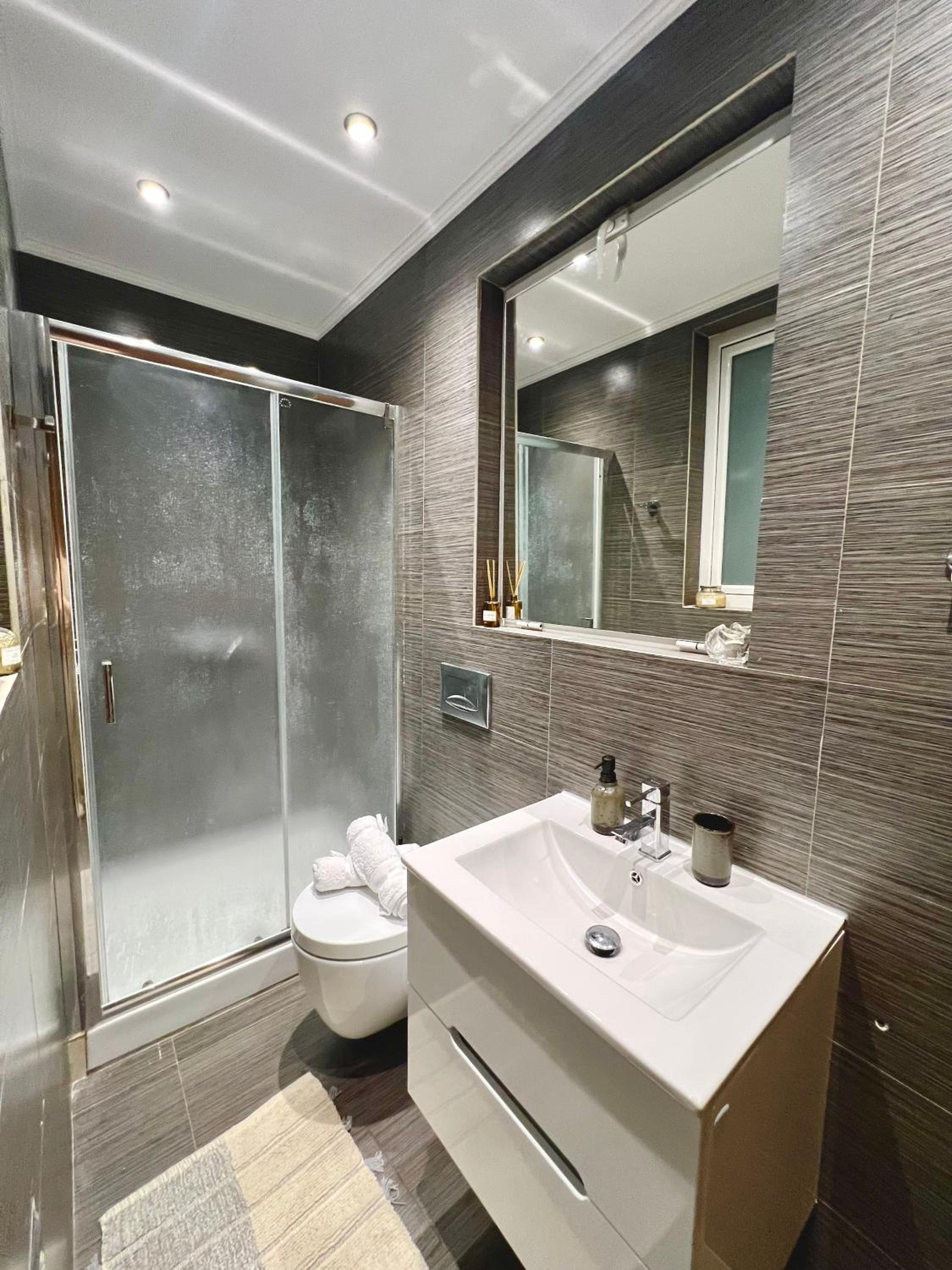 Luxury house in the heart of Rhodes view 2