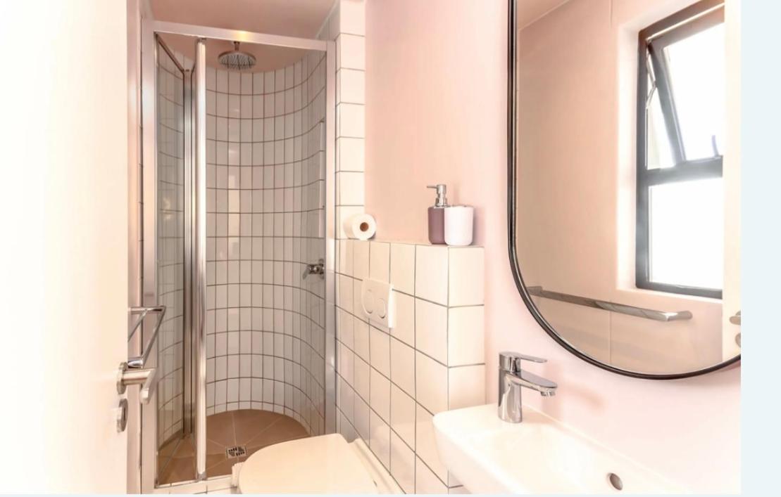 Sea Point Luxury view 5