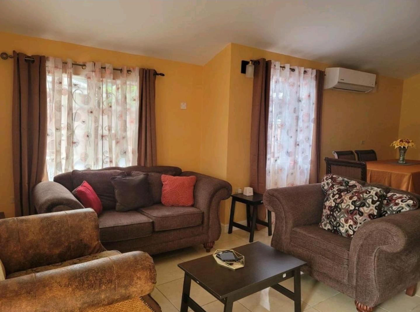 FENTOURS Apartment Rental view 2