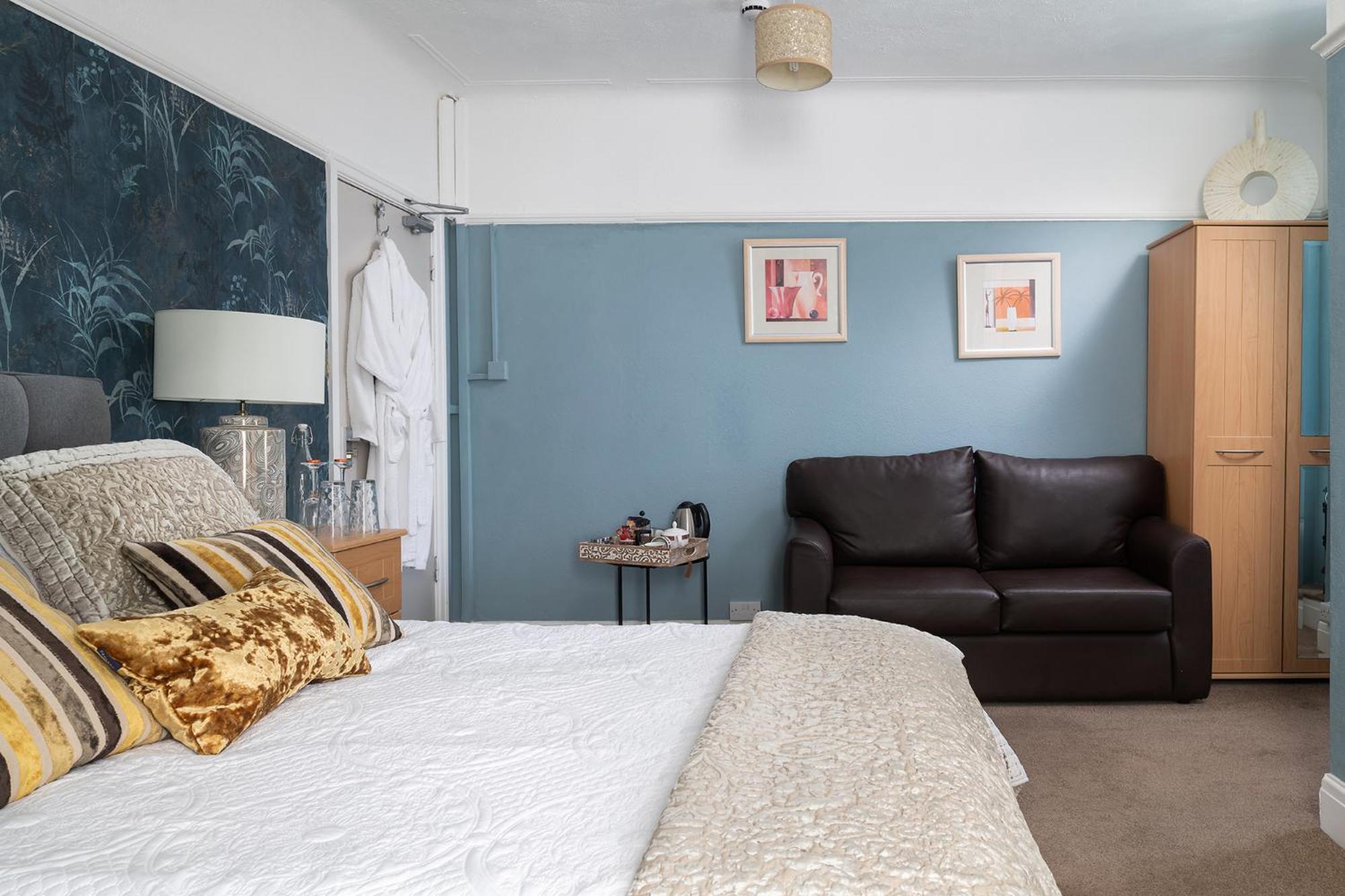 Rosaire Guest House