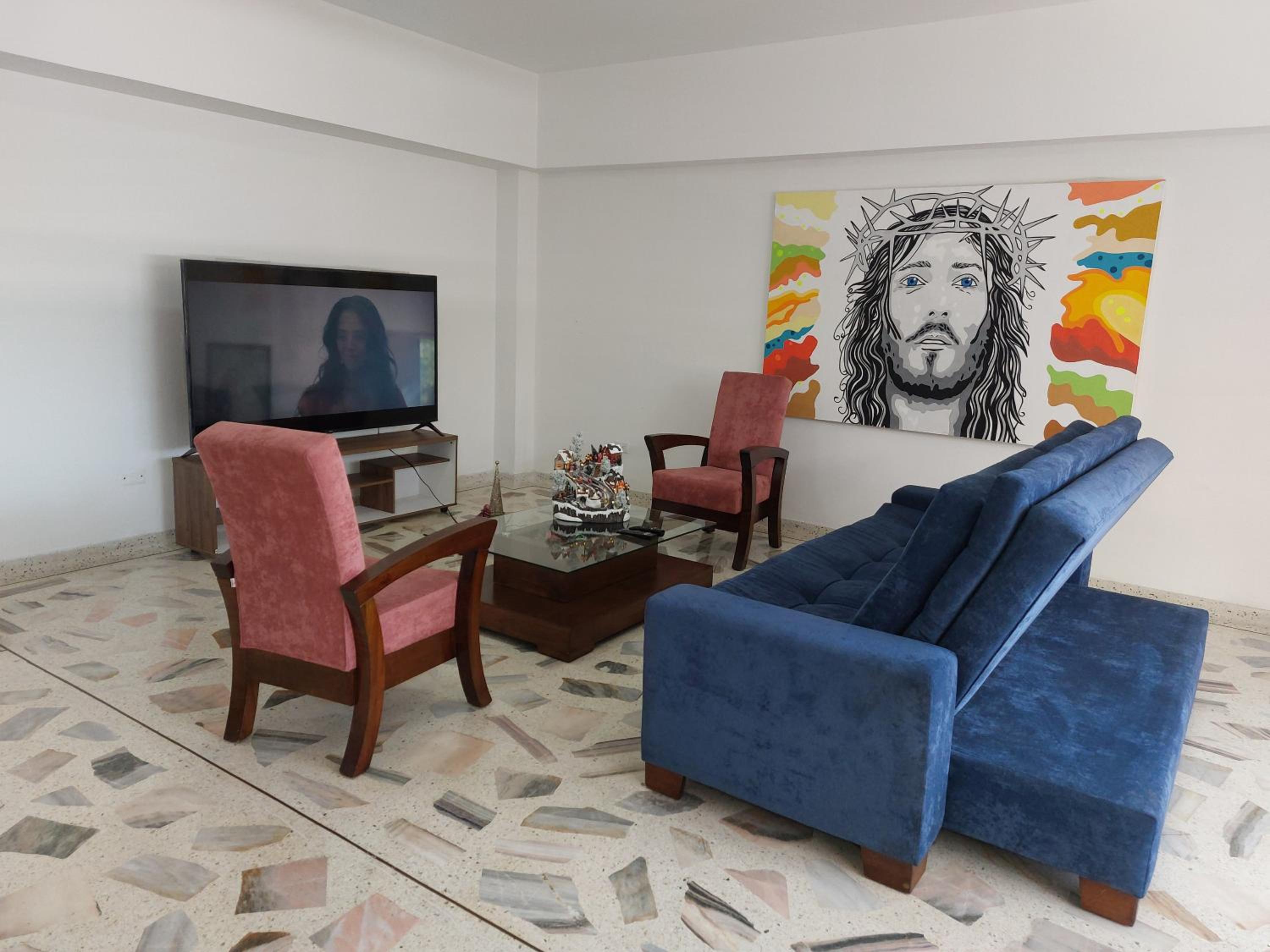 Habitaciones amobladas y hospedaje Centro Roldanillo Valle