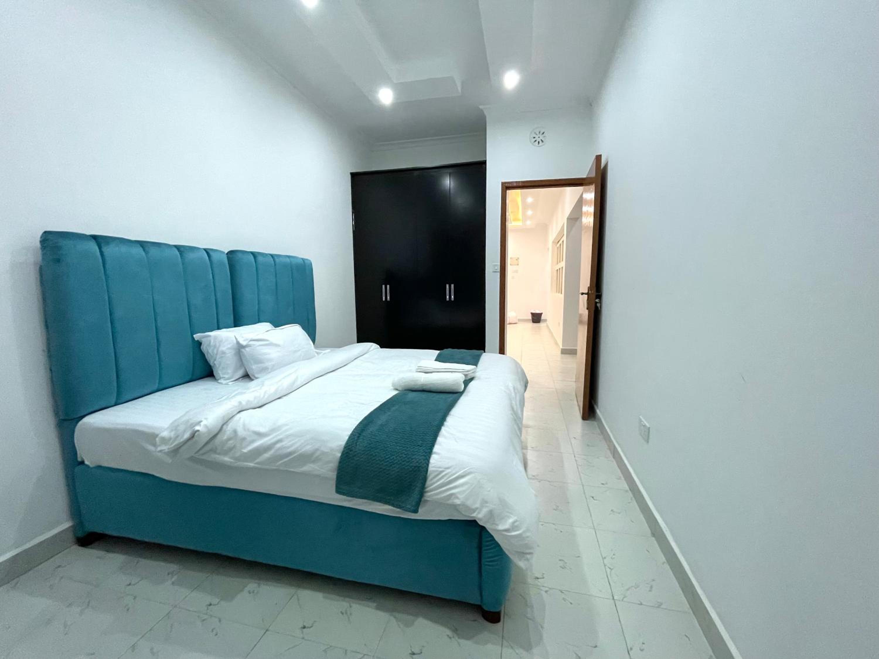 Xellent Suites- Muju Villa Naivasha