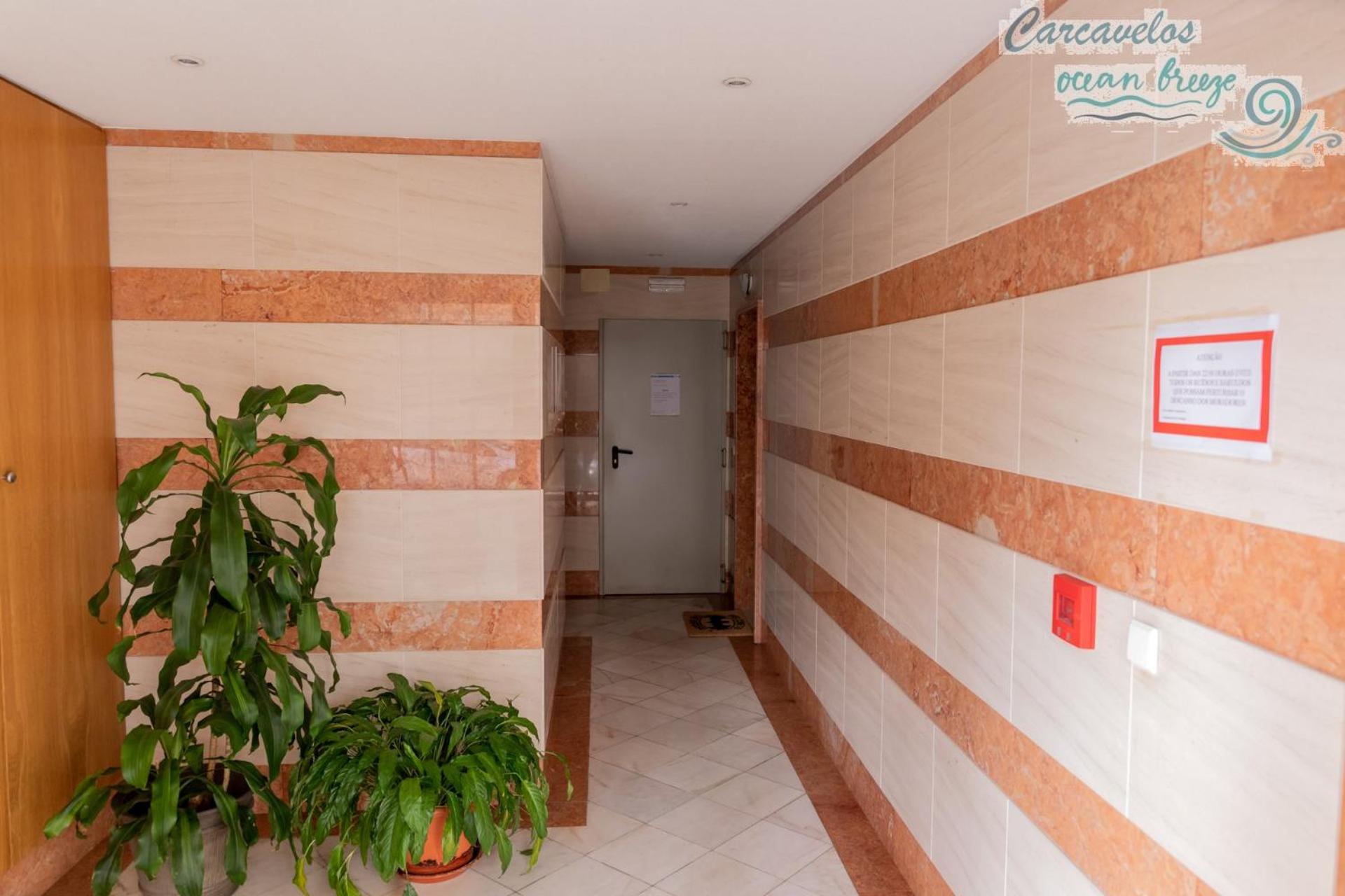 Carcavelos Ocean Breeze view 3