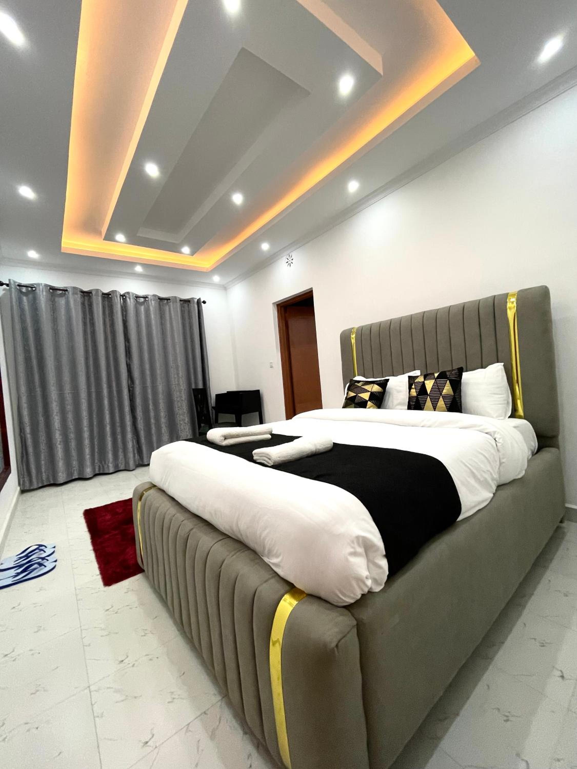 Xellent Suites- Muju Villa Naivasha