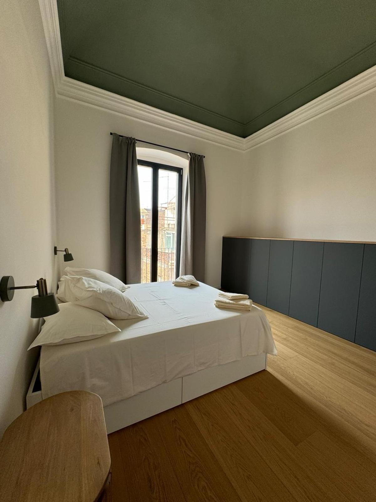 Splendid apartment - Historic center of Catania view 3