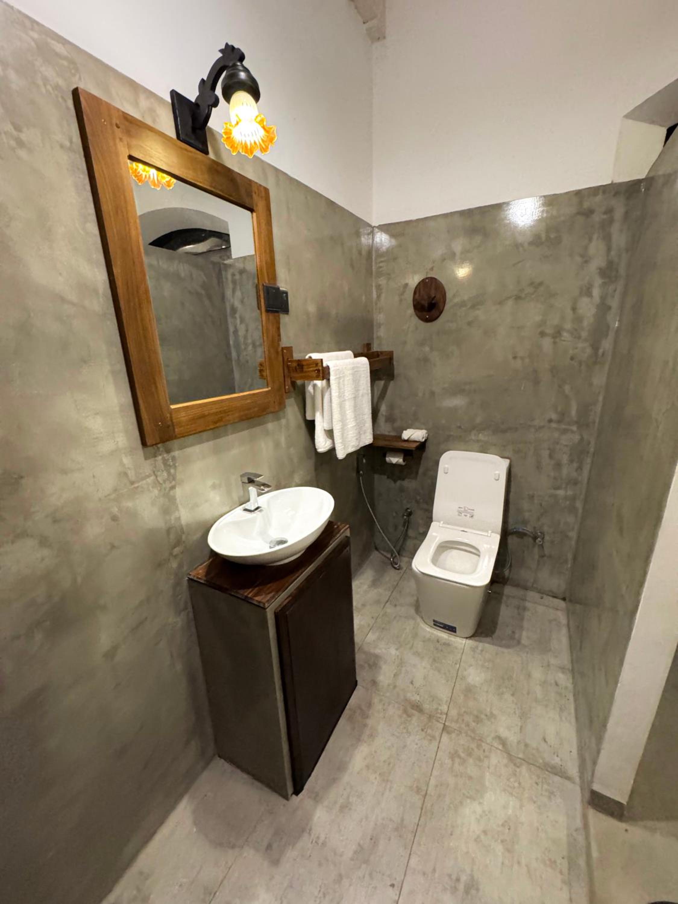 Emelyna House view 5