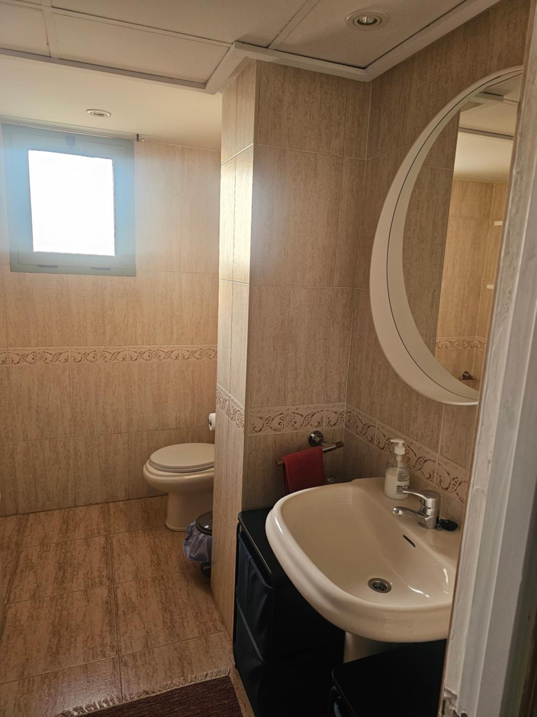 Habitacion Patacona en Valencia — bathroom