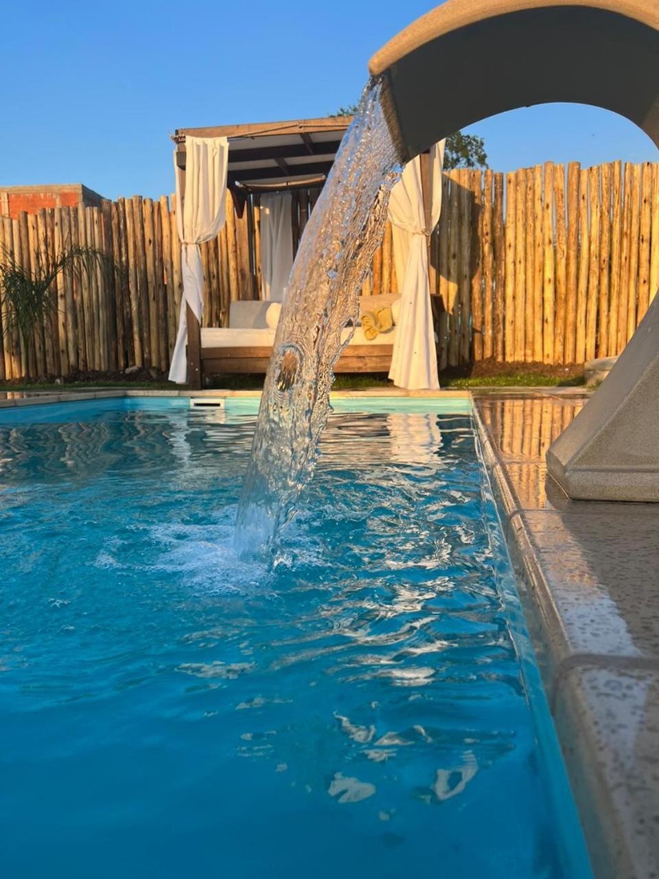 Villa Santa Elena 299