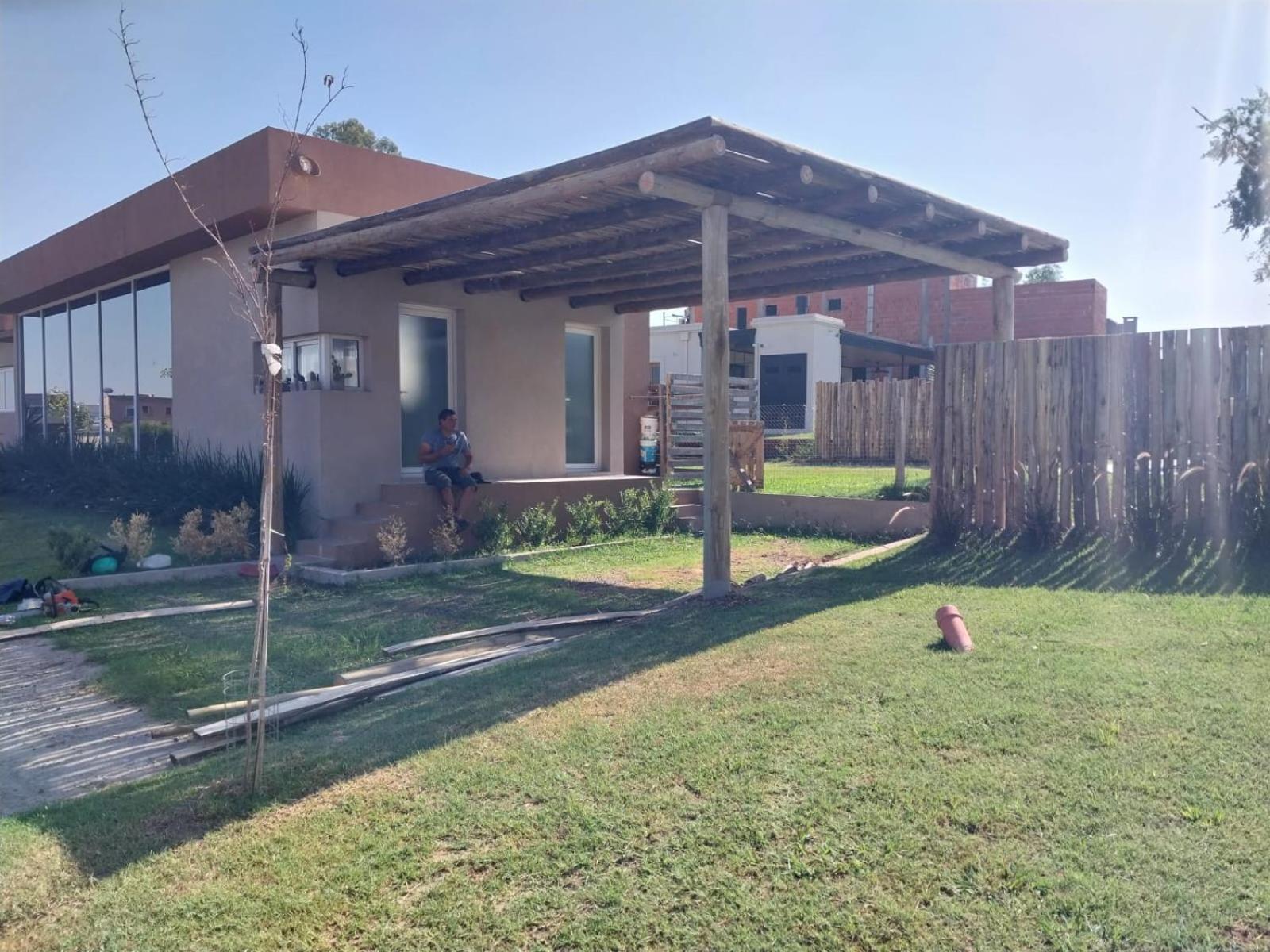 Villa Santa Elena 299