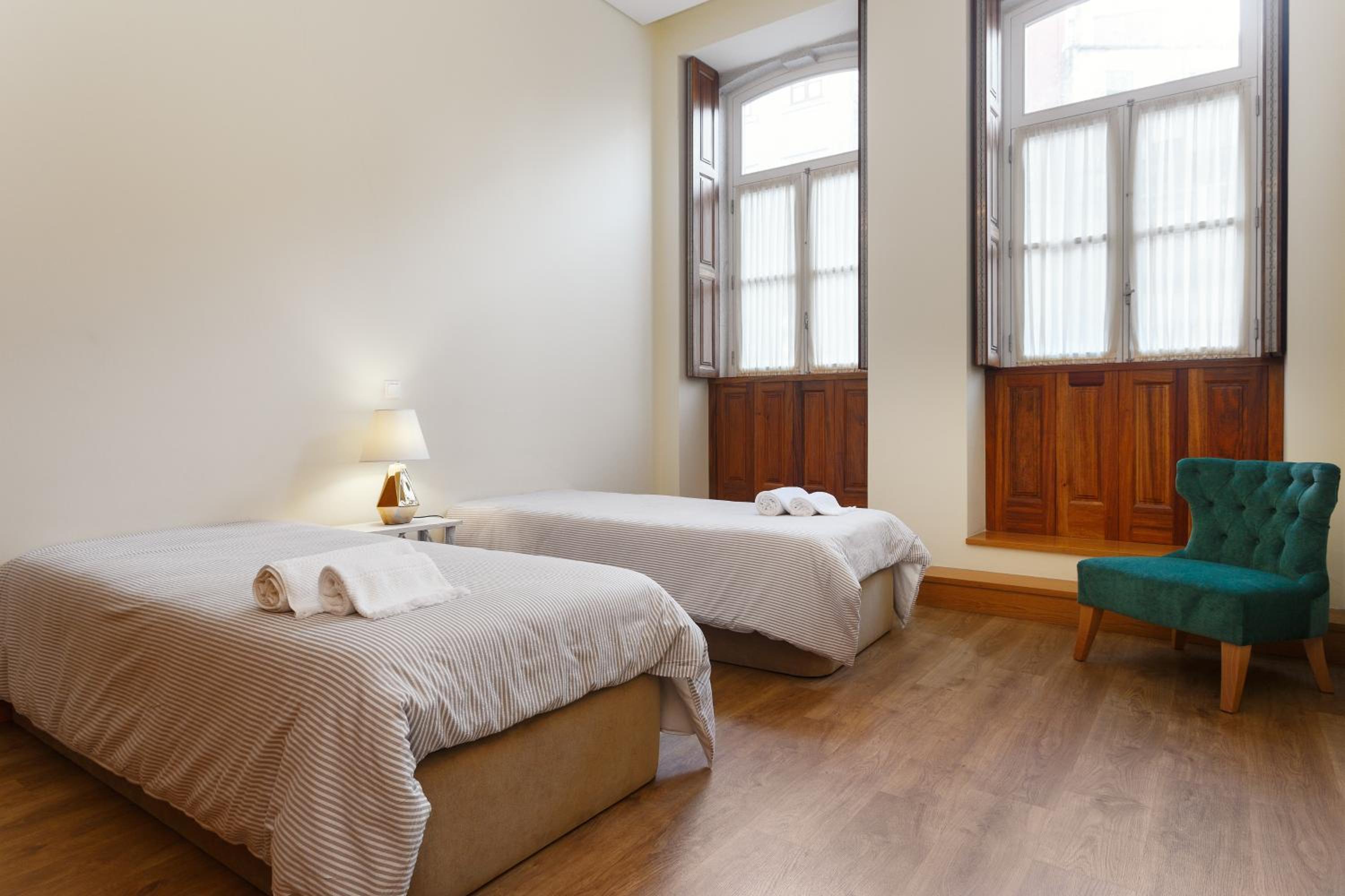 Chateau Apartments