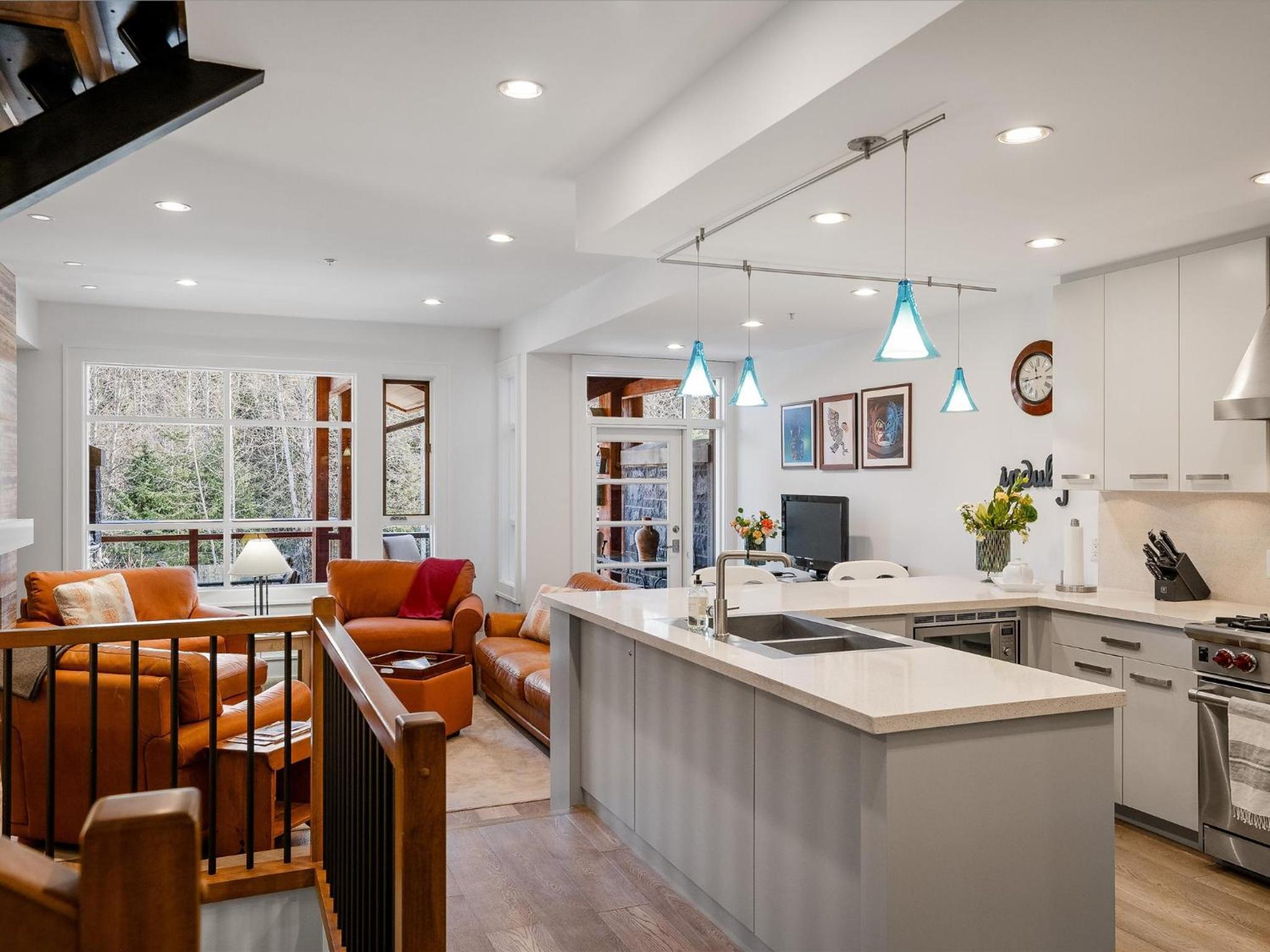 4 bed 3 bath Mountain view townhome offering a Whistler retreat close to everything you might need