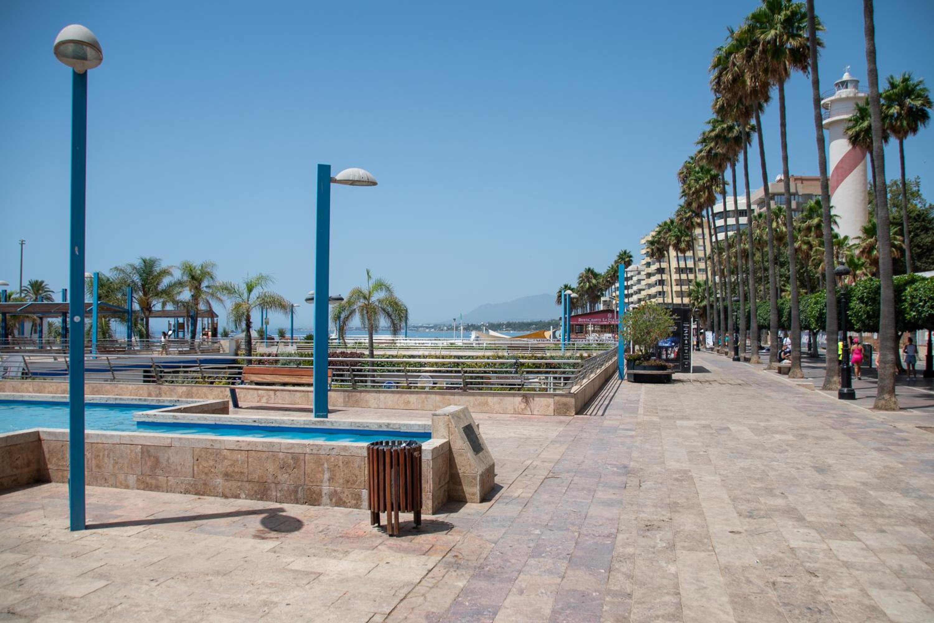 1st line Paseo marítimo en el puerto deportivo de Marbella
