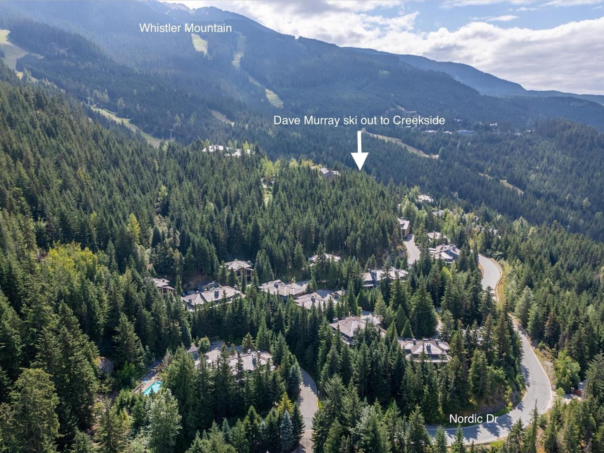 New Listing Cozy 3 bed 3 bath ski-in ski out access fireplace private hot tub and garage