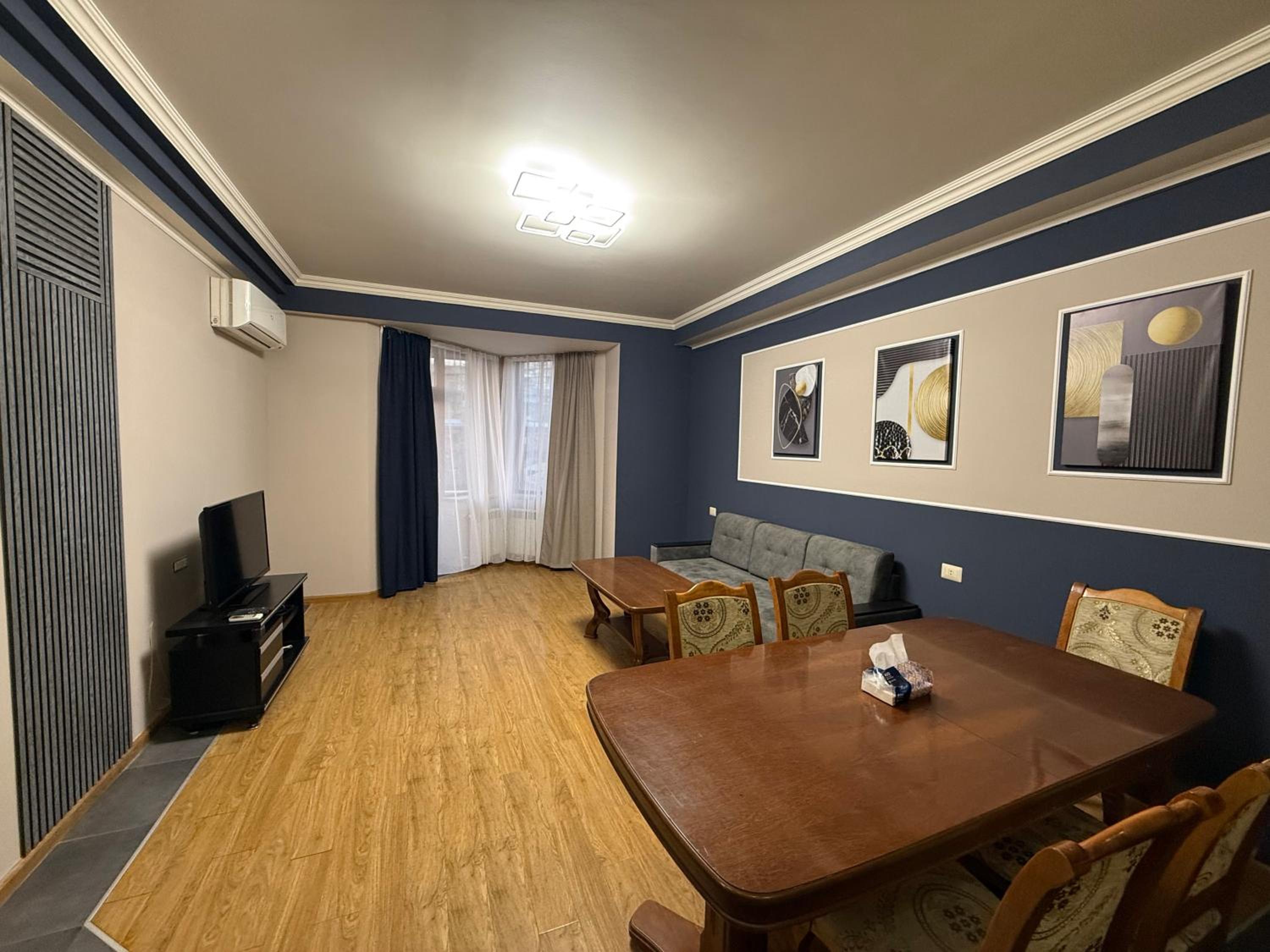 best apartments on Mashtoc avenue