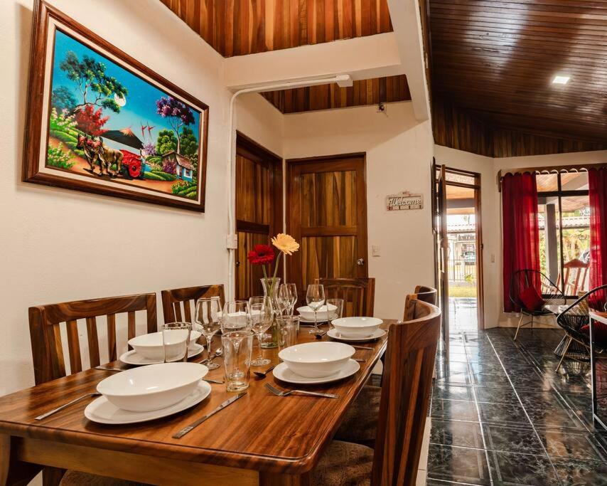 Gaby's Home In Downtown La Fortuna