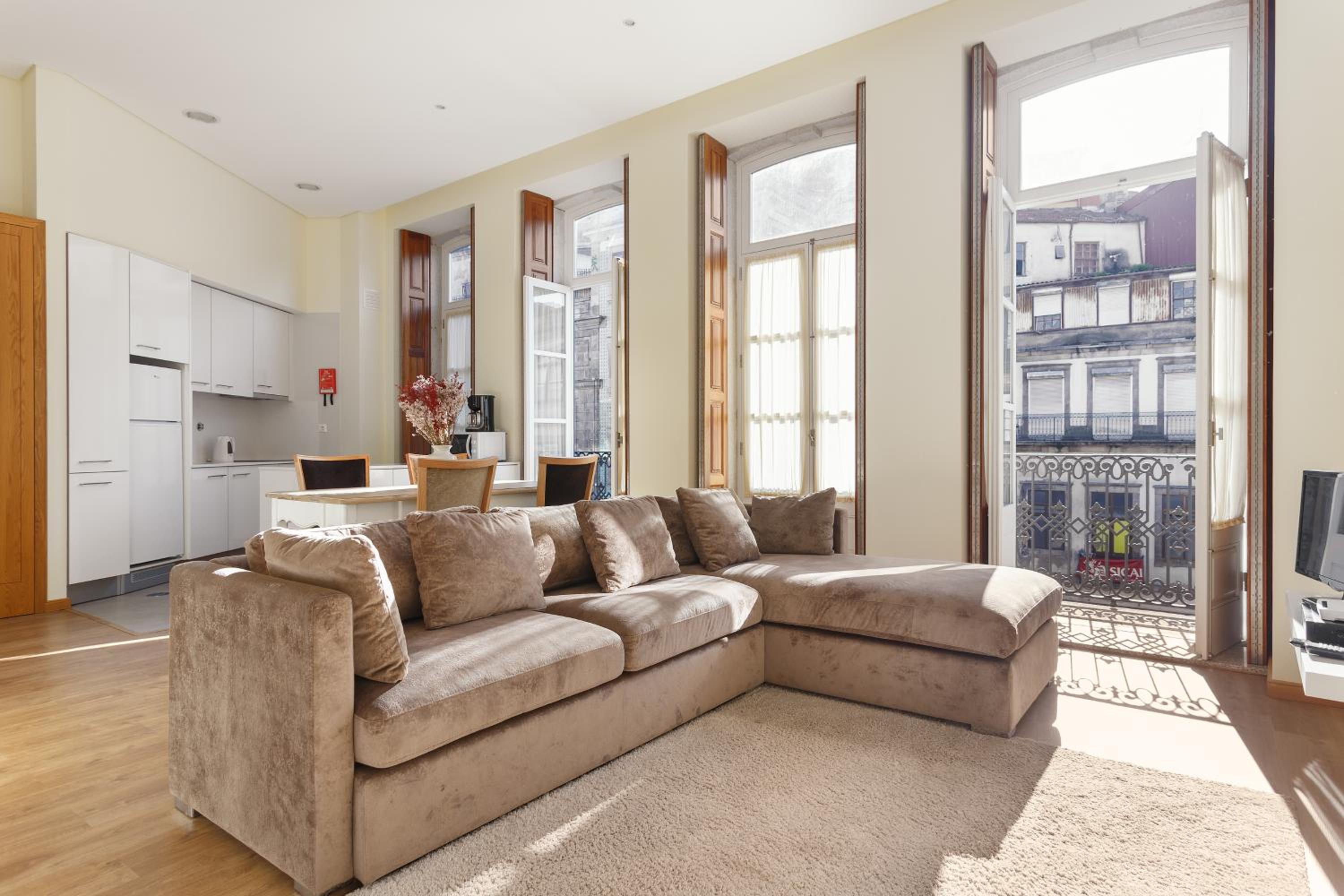 Chateau Apartments