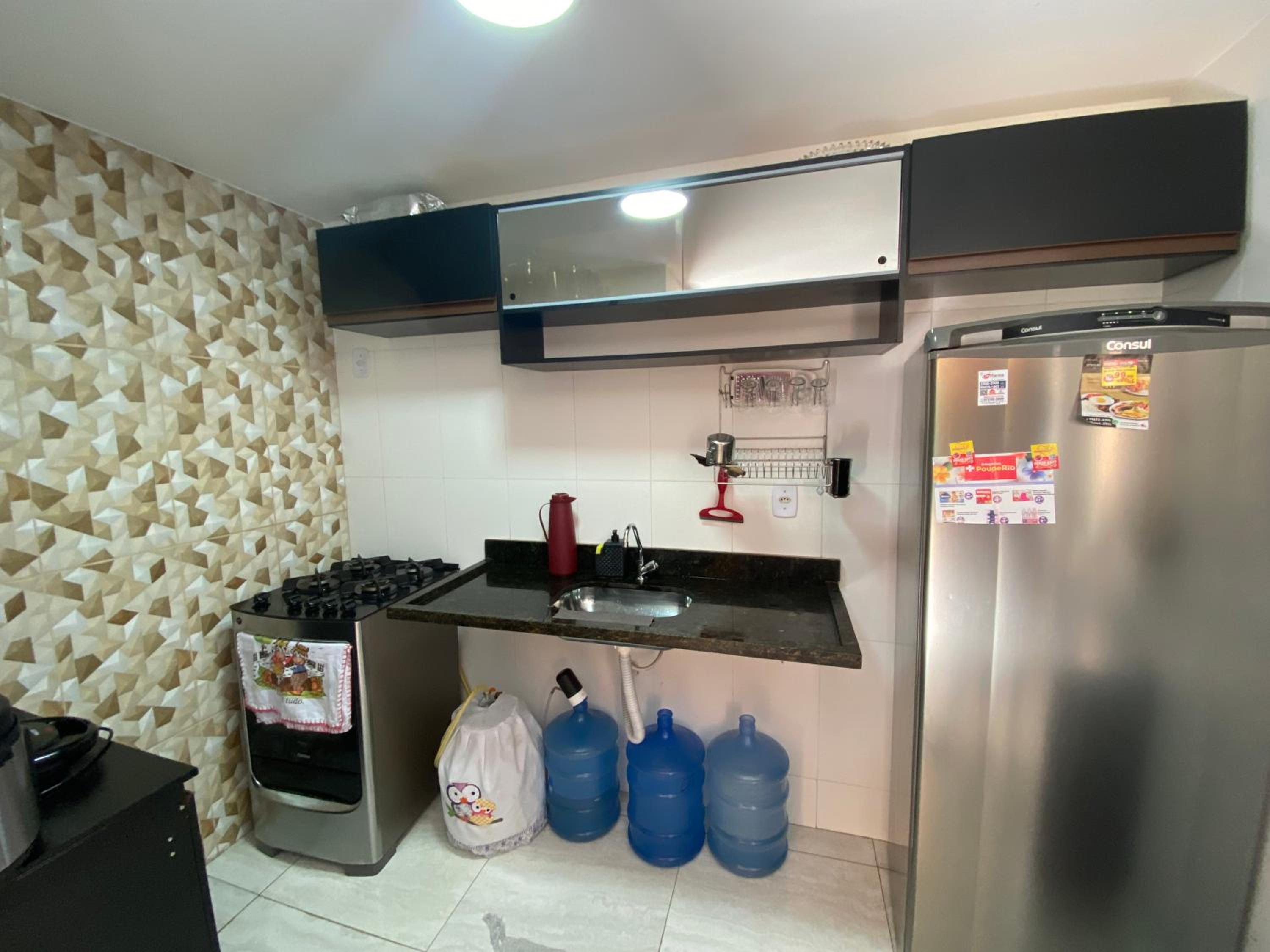 Casa duplex 6 minutos da praia de Itaipuaçu e a 25 min de Niterói