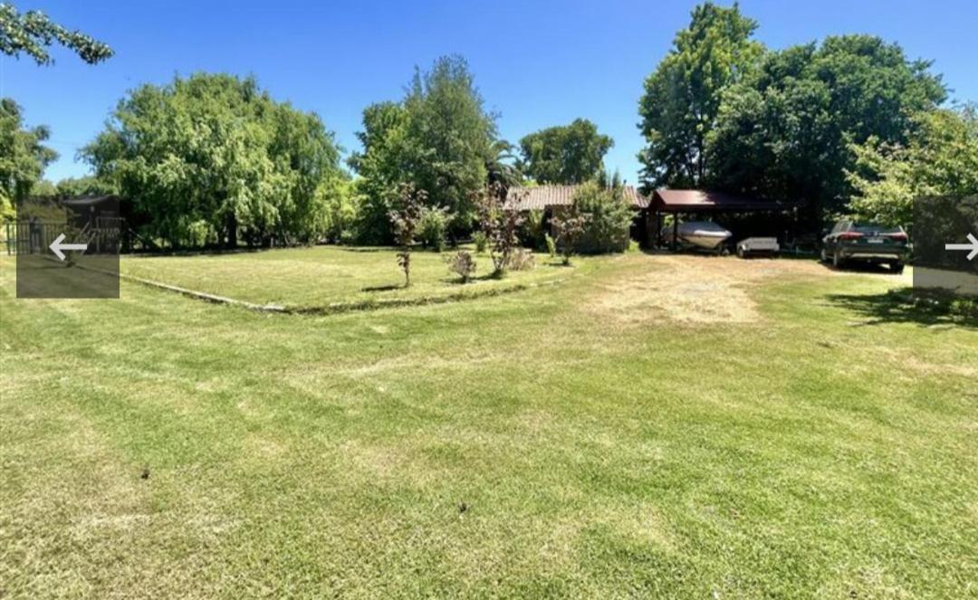 Casa en lago rapel, quincho, piscina, acceso al lago Familiar