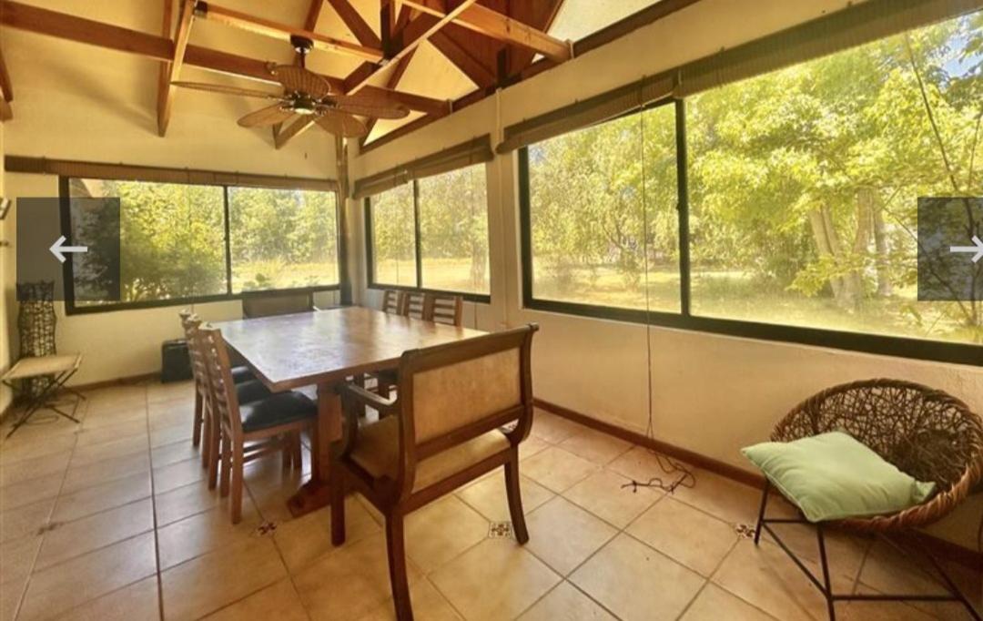 Casa en lago rapel, quincho, piscina, acceso al lago Familiar