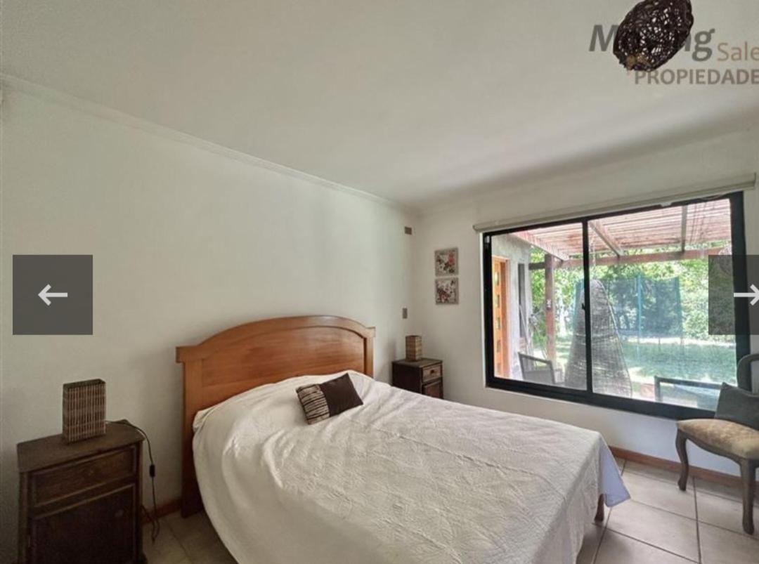 Casa en lago rapel, quincho, piscina, acceso al lago Familiar