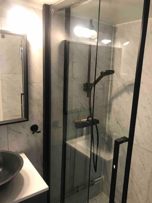 Cozy studio apartment near city centrum view 4
