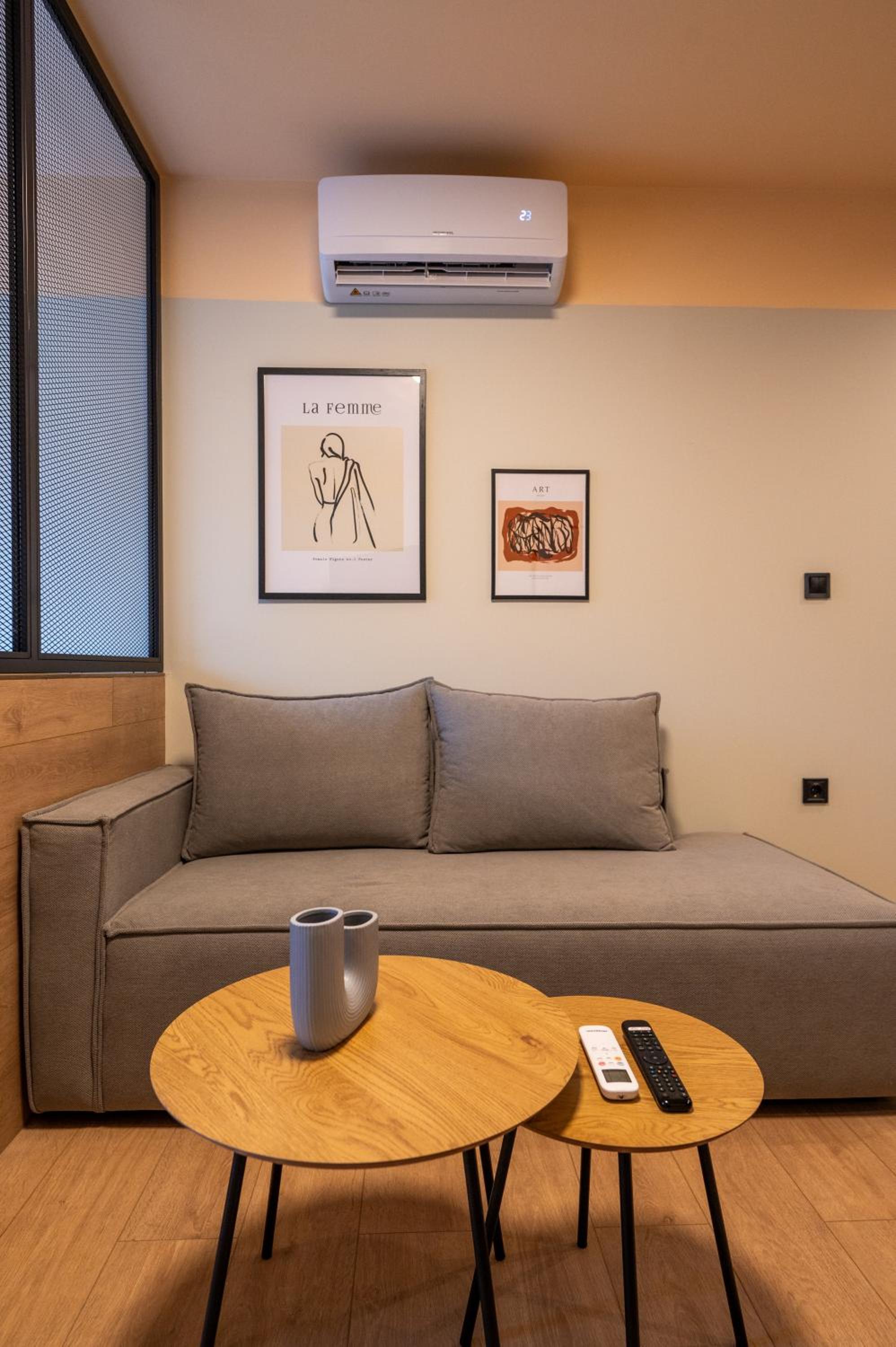 Ermou Boutique Suites by Nest photo 2
