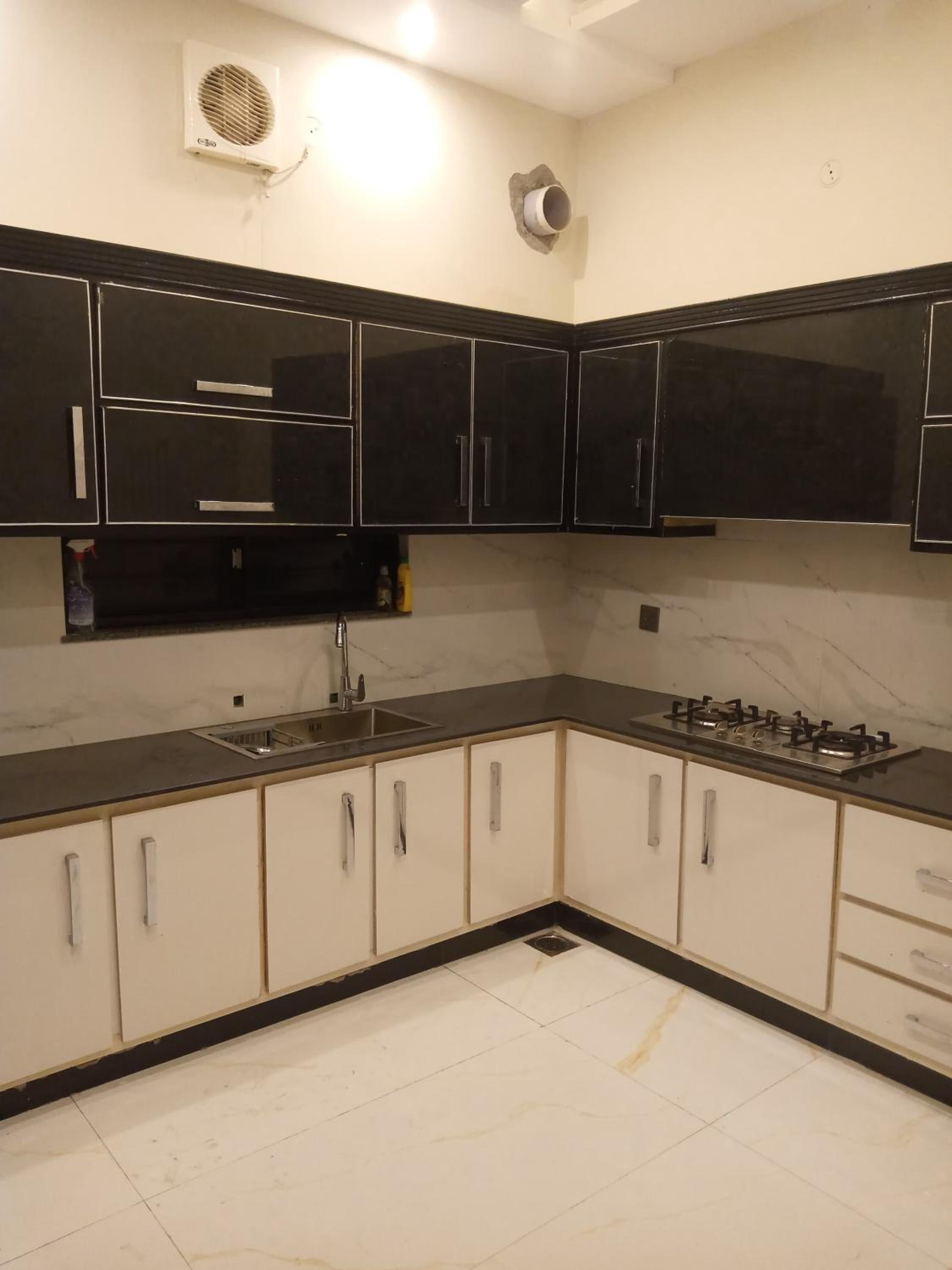 10 marla house in bahria orchard lahore view 3