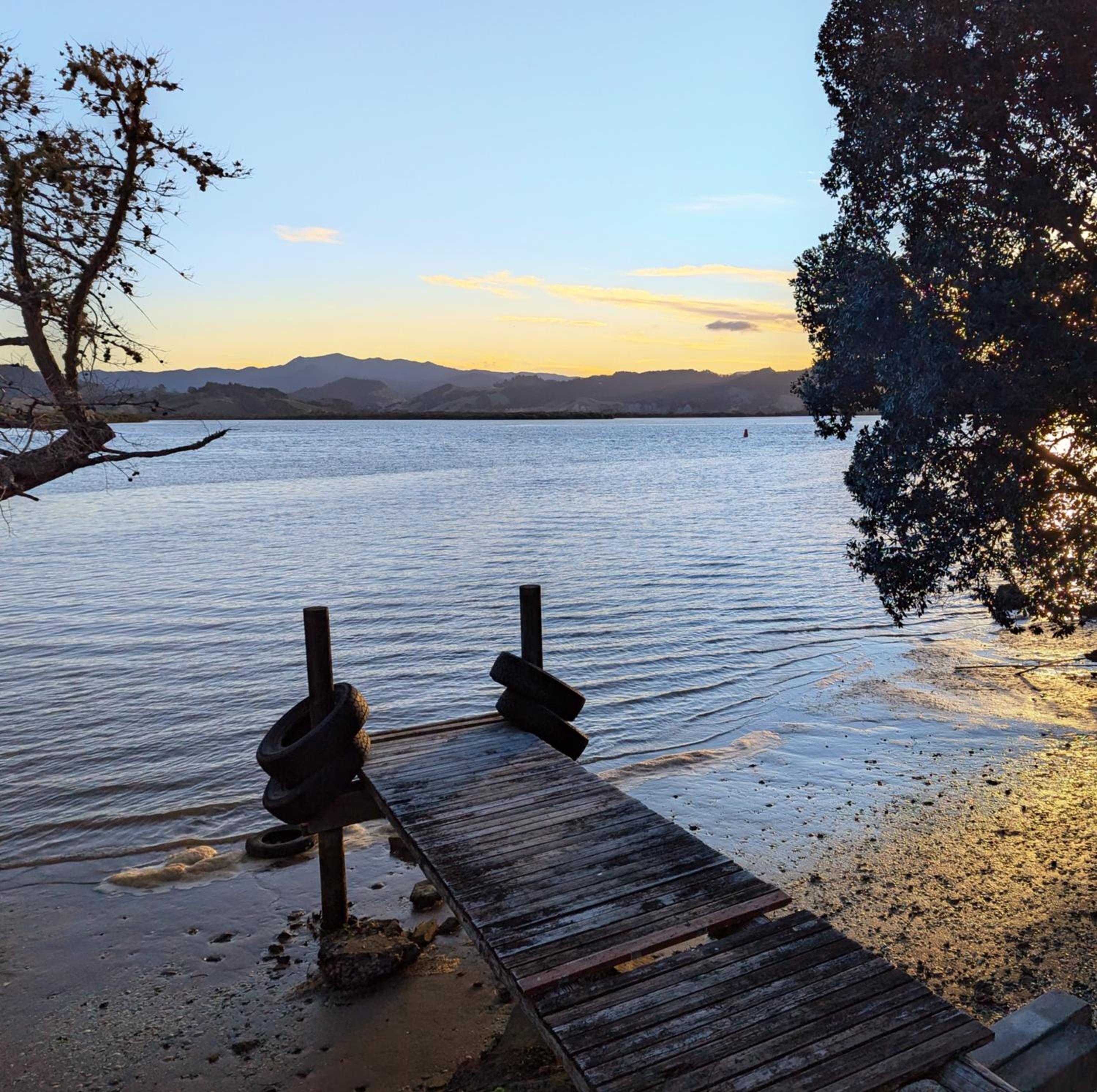 Whitianga Riverfront Cottage