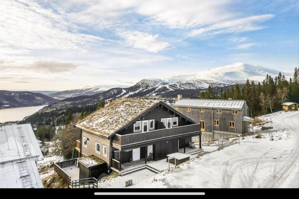 Luxury Ski Retreat in Åre 3BR view 2