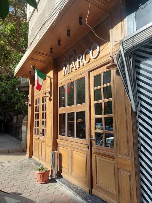 Spacious 3BR Apt in Zamalek - Cosmic 15