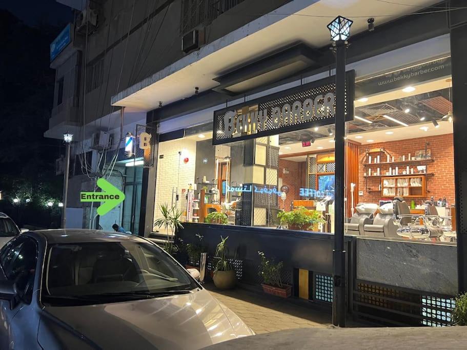 Spacious 3BR Apt in Zamalek - Cosmic 15