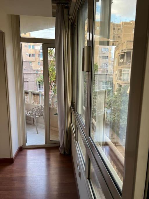 Spacious 3BR Apt in Zamalek - Cosmic 15