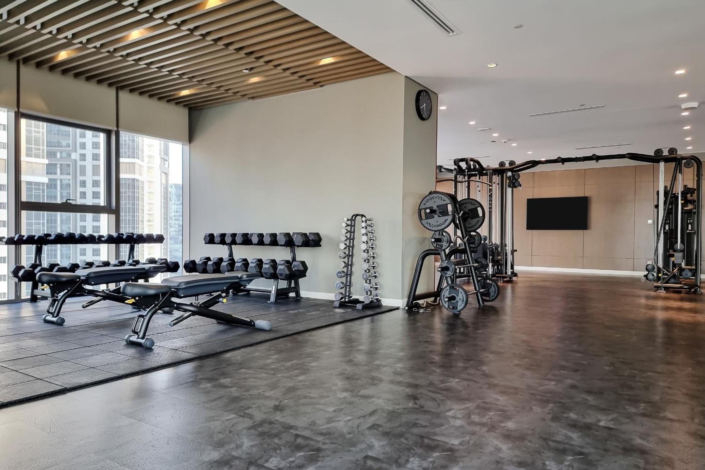 Paramount Midtown by Luxe Living
