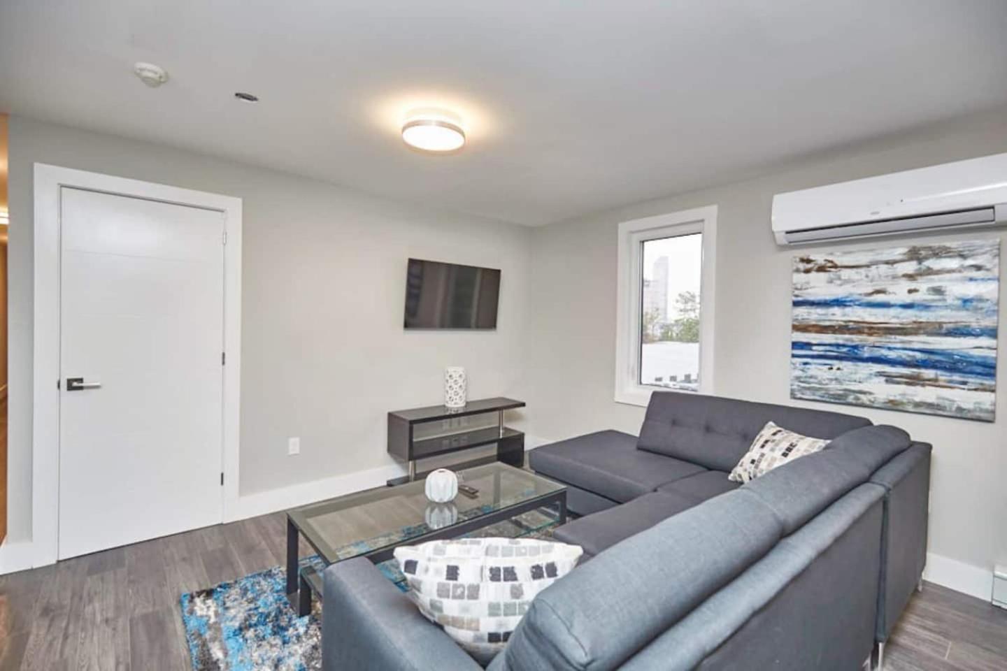Clifton Hill Hideaway 3a - Two Bedroom Condo