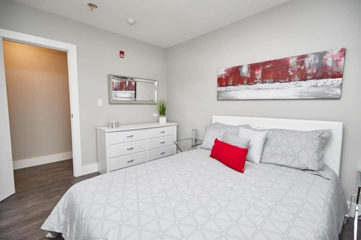 Clifton Hill Hideaway 3b - Two Bedroom Condo