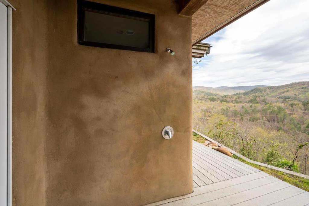 EagleWatch Mountain Retreat & Event Venue view 2