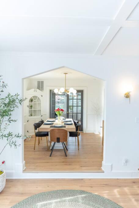 Cityscape Cottage in Arlington, VA view 5