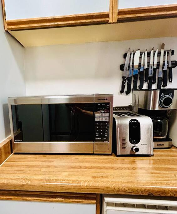 Cozy one bedroom Suite Downtown Vancouver