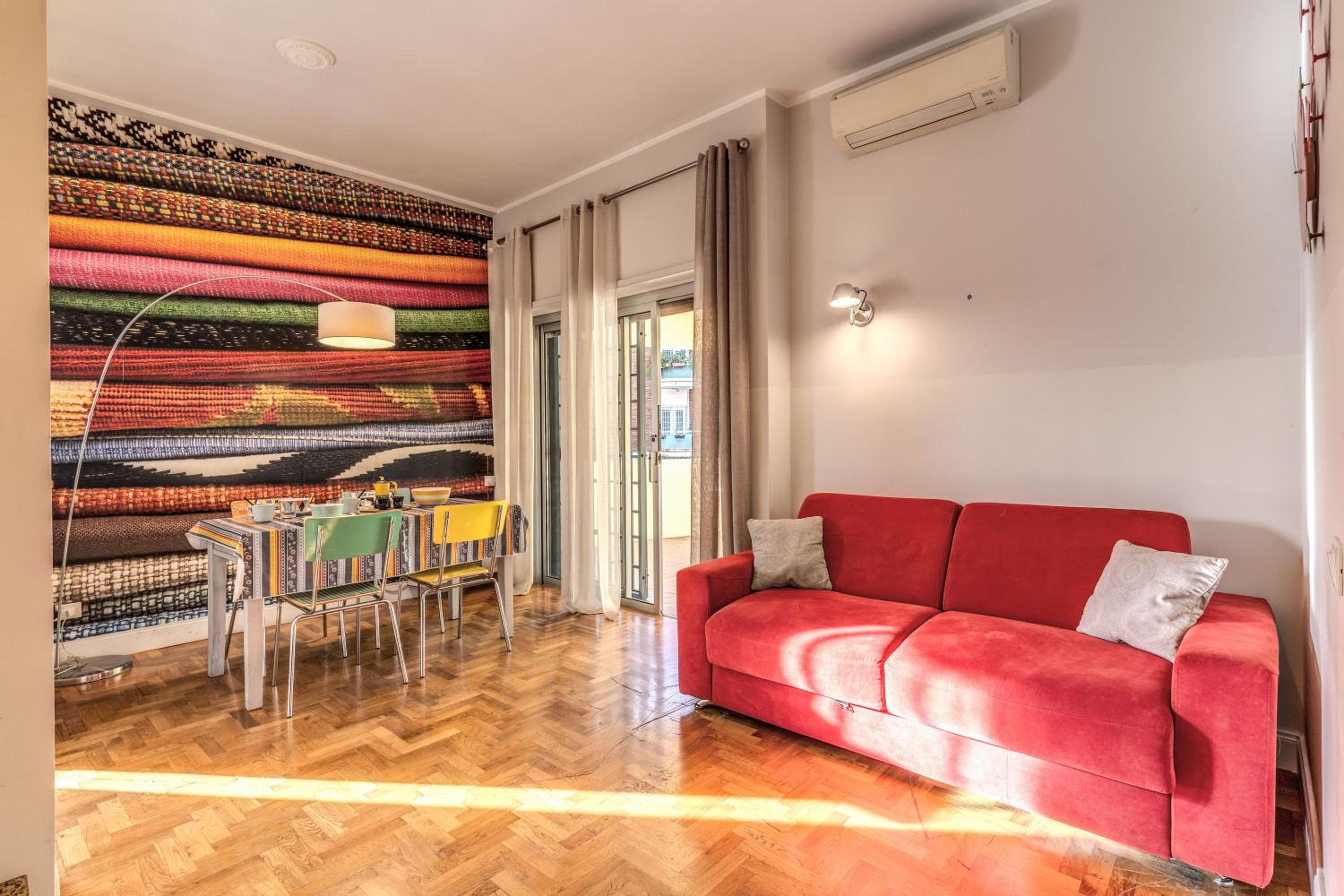 Romantic Piccolomini Lux Guest House