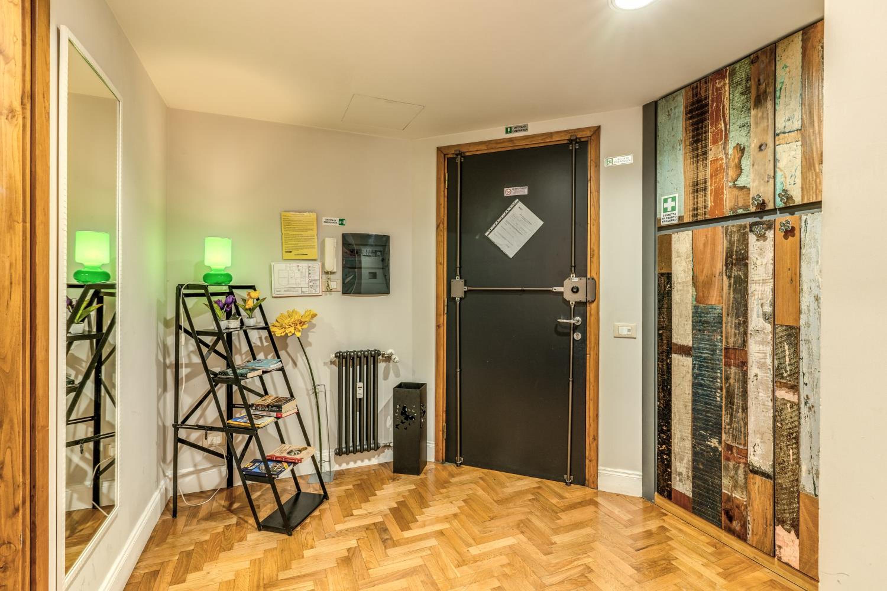 Romantic Piccolomini Lux Guest House
