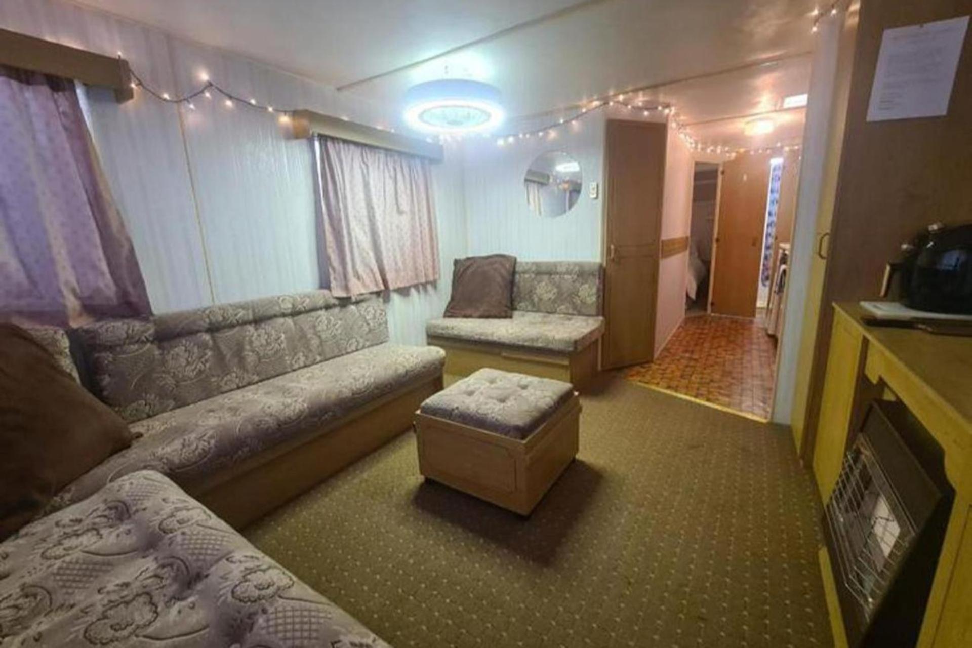 Cozy Cardiff Cabin Retreat sleeps 6 by Aimee view 2