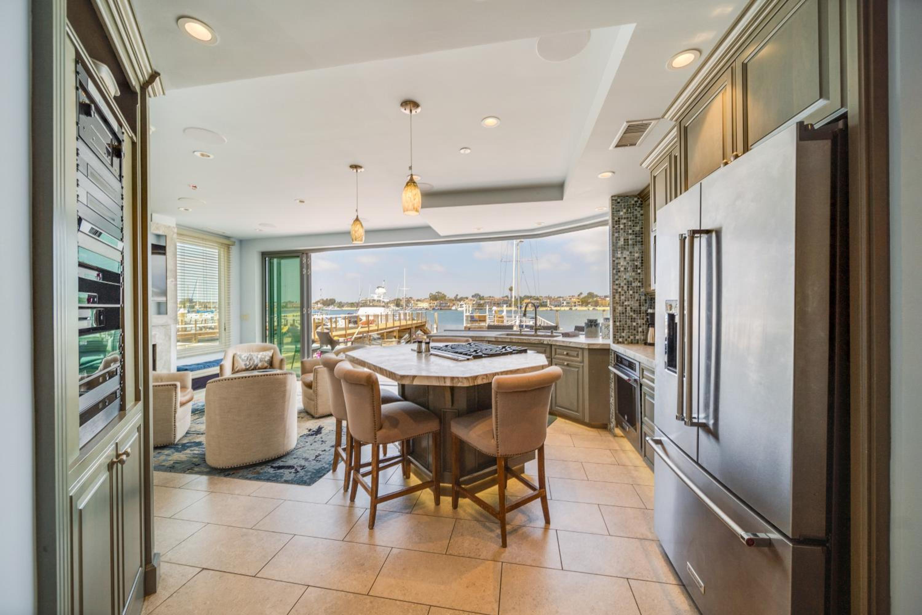 Bayfront Elegance, Balcony Views Hot Tub view 3