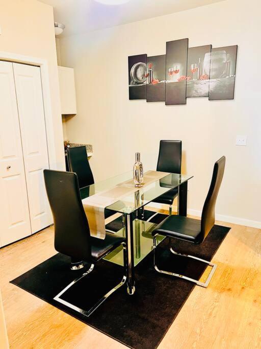 Cozy 1BR Oasis, 15Mn to Downtown