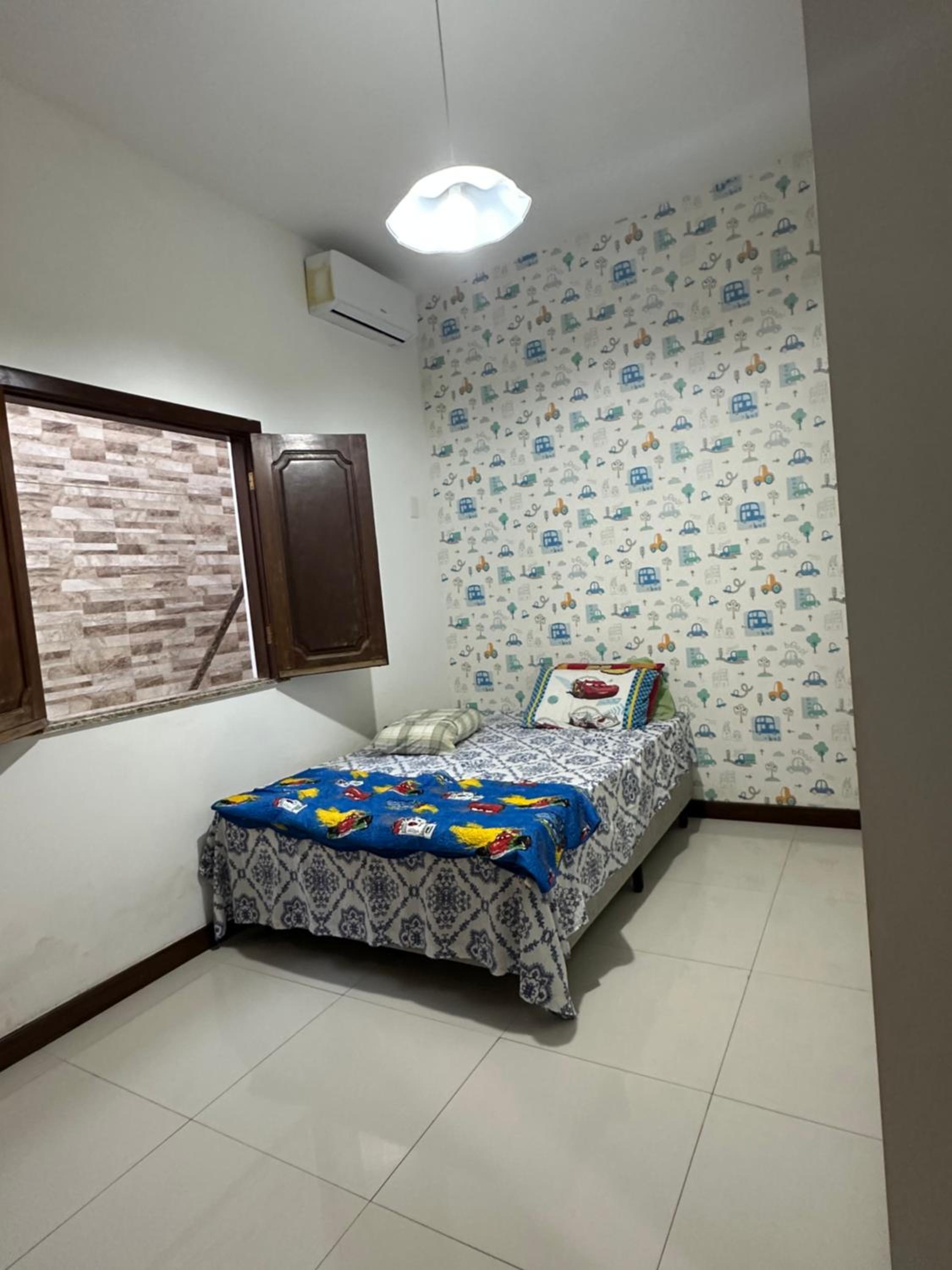 Excelente Casa mobiliada com piscina