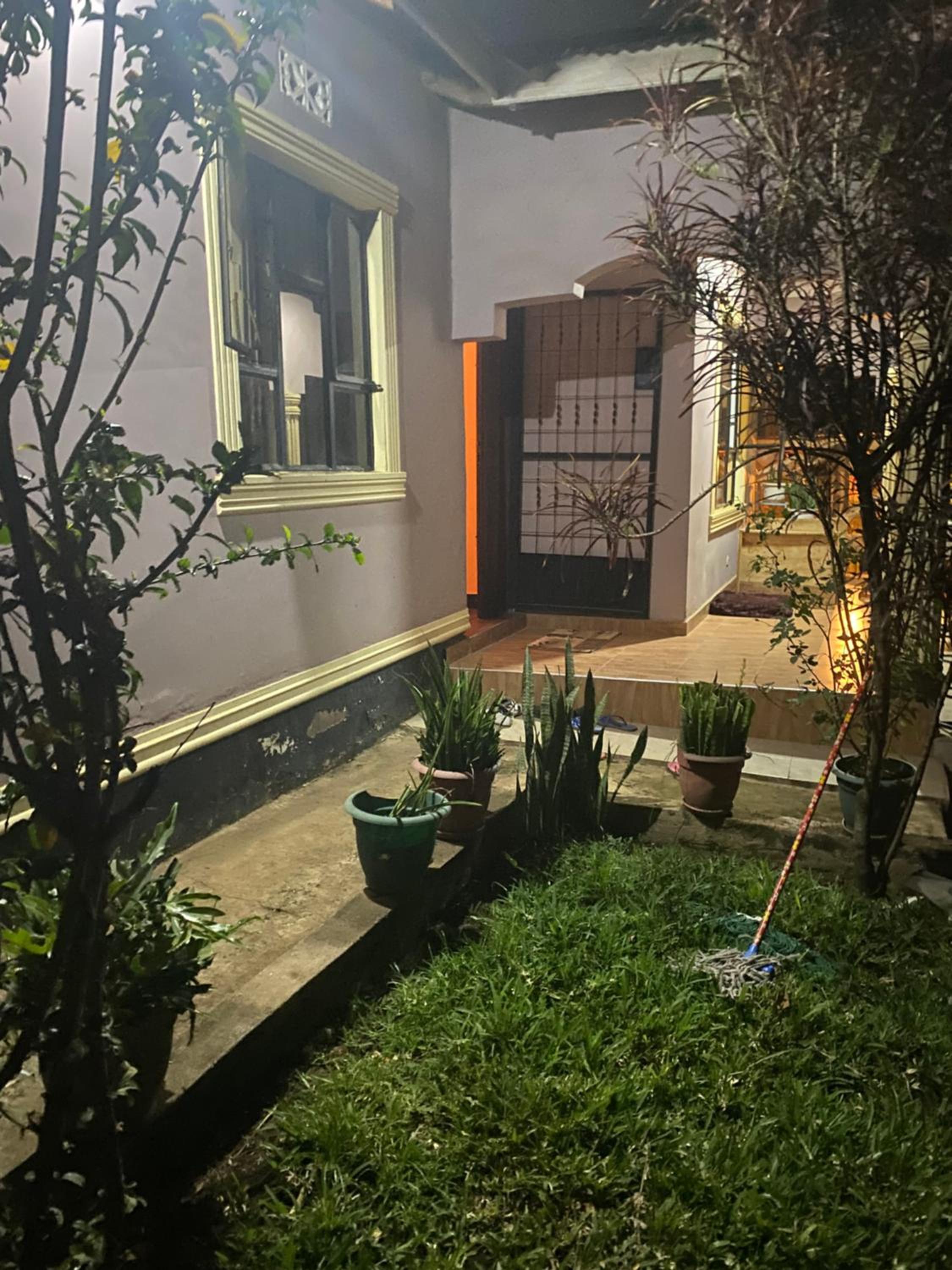 Shangarai Villa