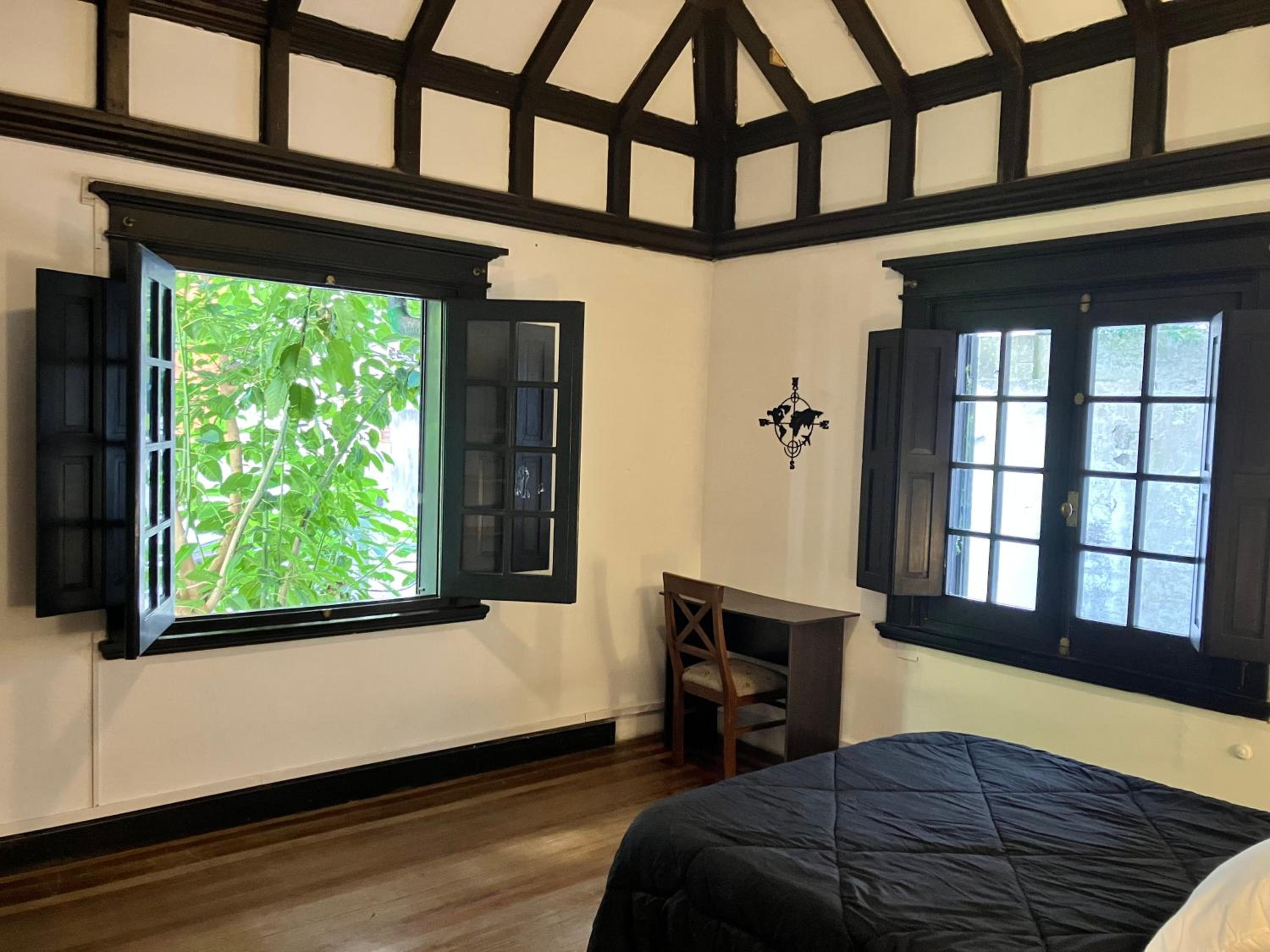 Habitaciones privadas Casona Patrimonio Pocitos view 5