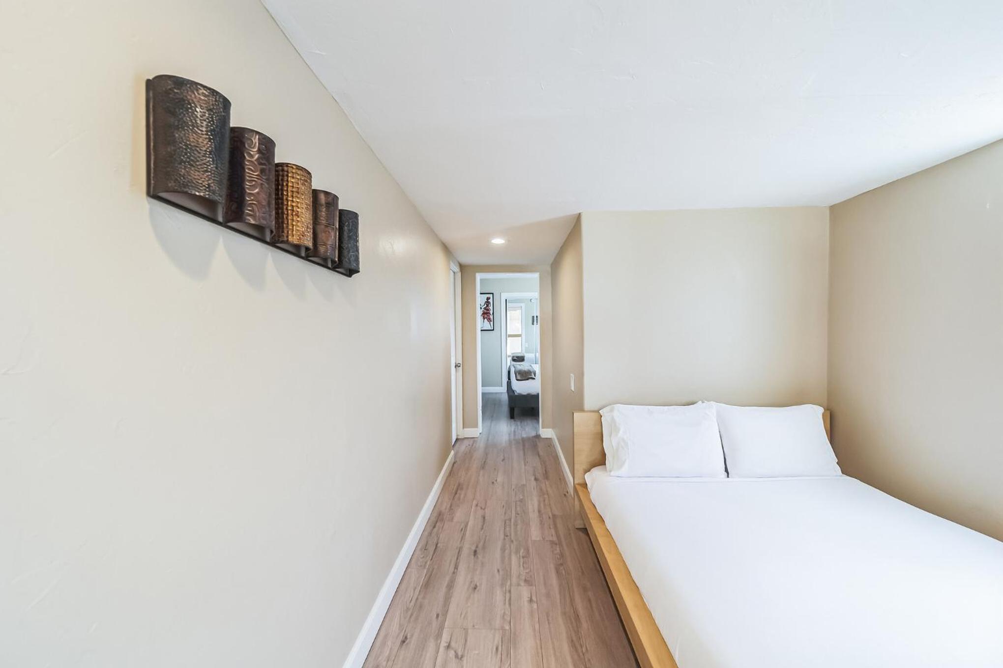 Pet Friendly Gem Near the Beach and Shopping