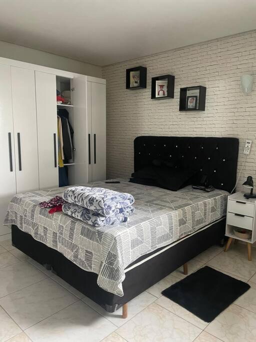 Residência Avila 1 - Ipê Branco